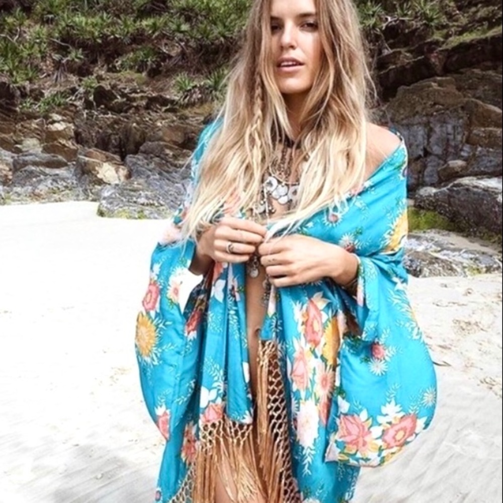 Spell Jagger Gypsy Kimono Robe - Picture 2 of 16